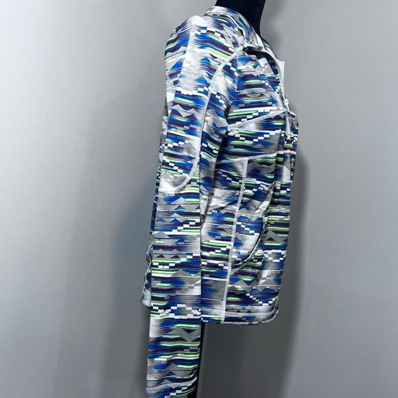 Athletic 1/4 Zip Pullover - Picture 6 of 8